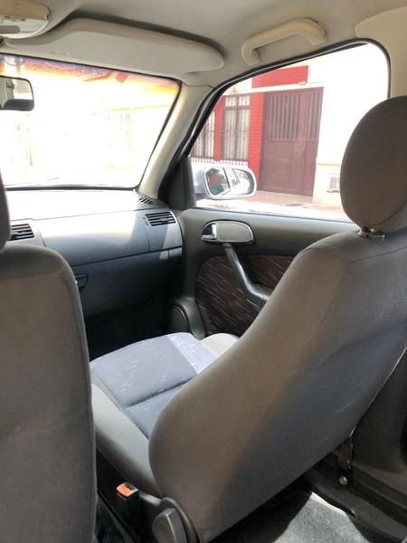 Volkswagen Gol • 2006 • 181,000 km 9