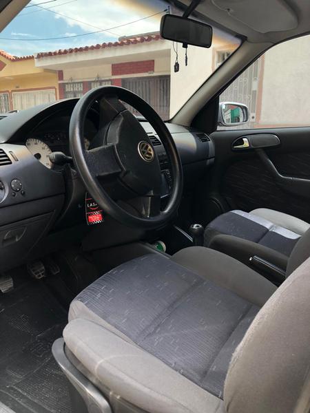 Volkswagen Gol • 2006 • 181,000 km 7