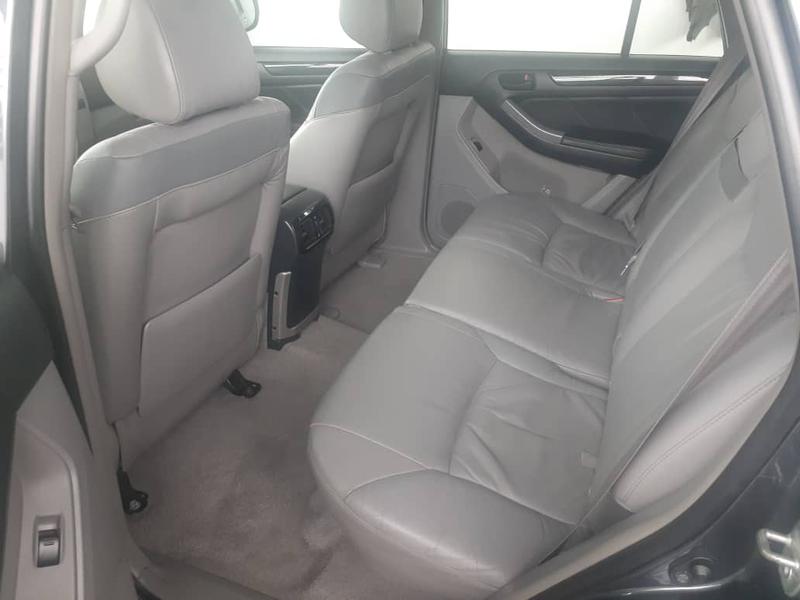 Toyota 4 Runner Limited • 2007 • 87,000 km 5