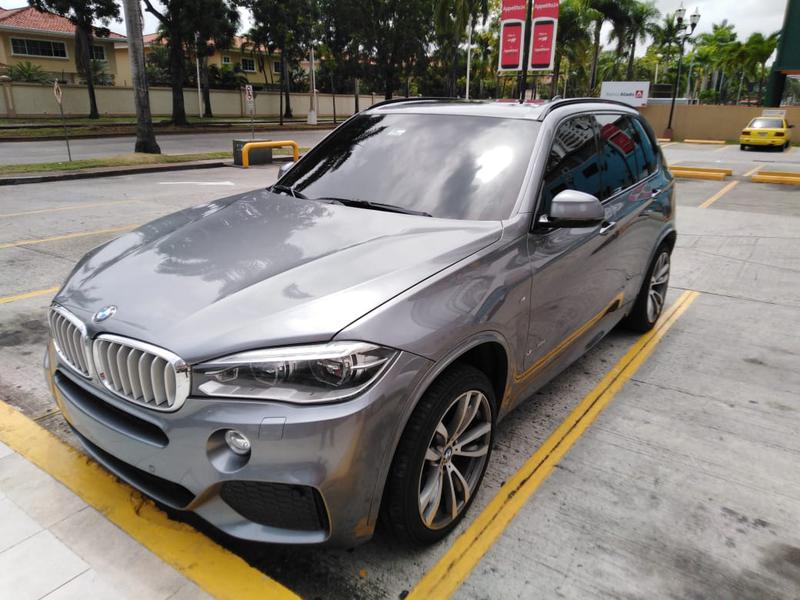 BMW X5 • 2015 • 88,000 km 6