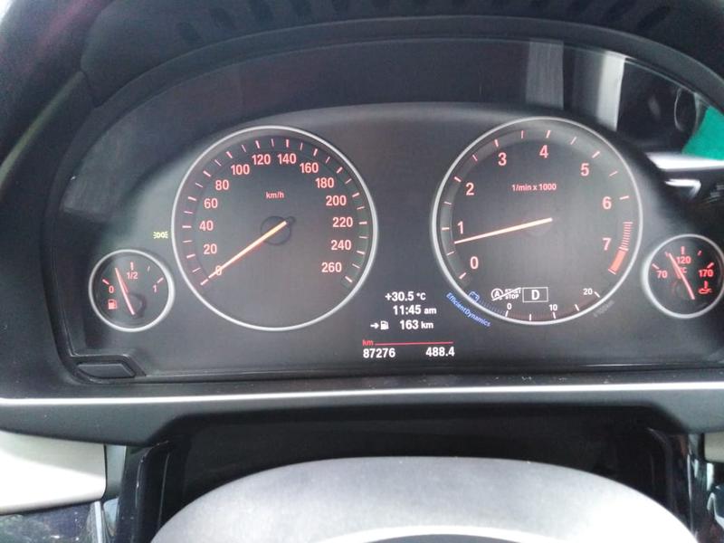 BMW X5 • 2015 • 88,000 km 11