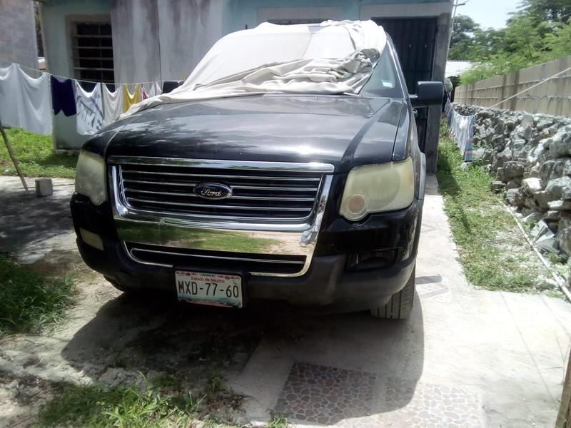 Ford Explorer • 2006 • 150,000 km 1