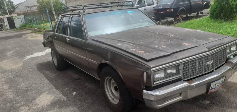 Chevrolet Impala • 1981 • 500,000 km 7