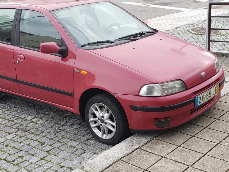Fiat Punto • 1998 • 230 km 3