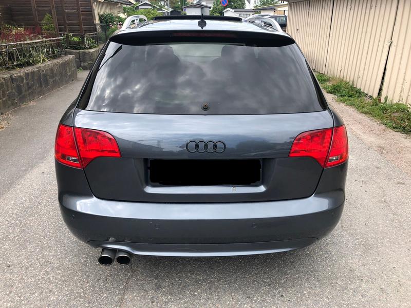 Audi A4 • 2006 • 143,380 km 3