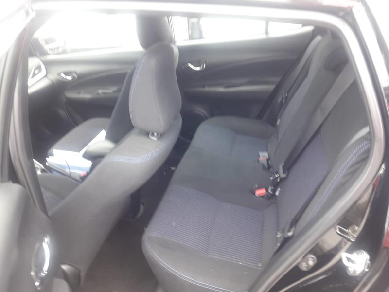 Toyota Yaris • 2020 • 17,400 km 8