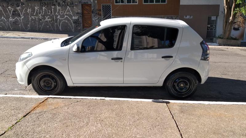 Renault Sandero • 2014 • 127,401 km 7