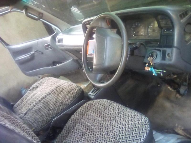 Toyota  • 1984 • 100,000 km 10