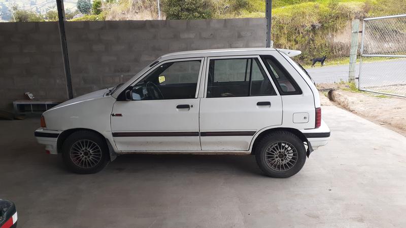 Ford Fiesta • 1999 • 288,543 km 7