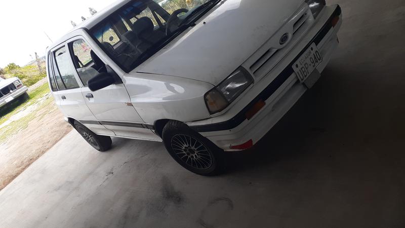 Ford Fiesta • 1999 • 288,543 km 3
