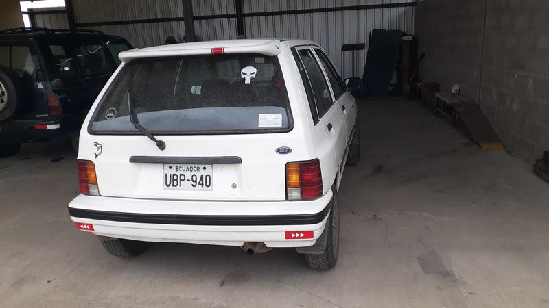 Ford Fiesta • 1999 • 288,543 km 6