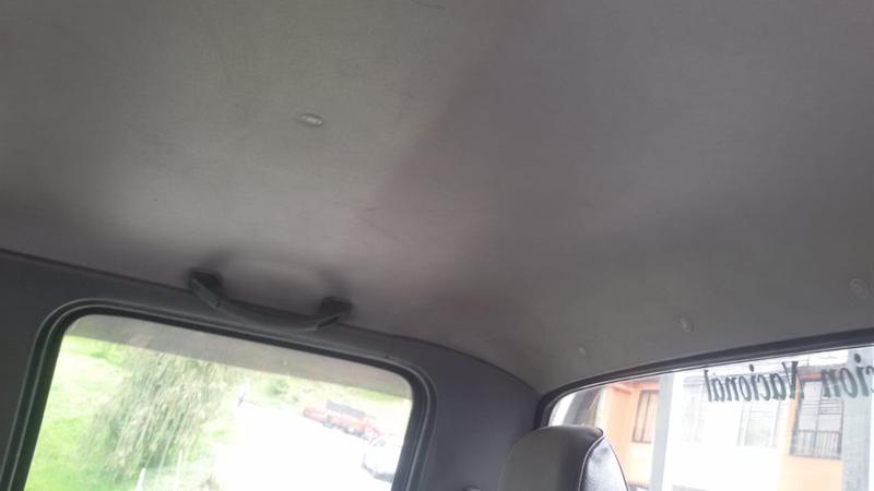 Mazda B2500 • 2006 • 300 km 2