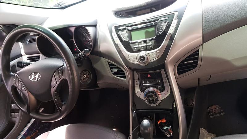 Hyundai Elantra • 2013 • 129,127 km 18