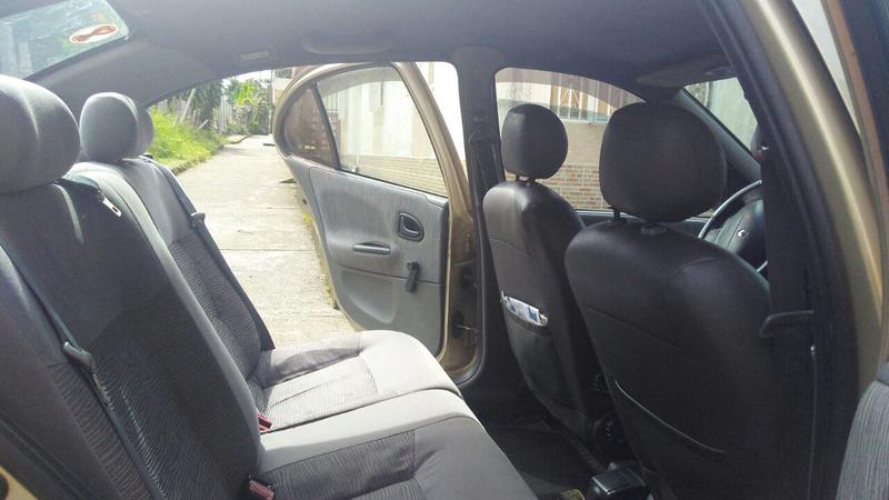 Renault Meganne • 2002 • 248,305 km 3