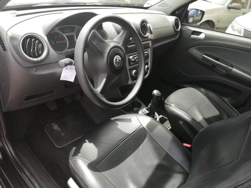 Volkswagen Gol • 2013 • 52,000 km 13