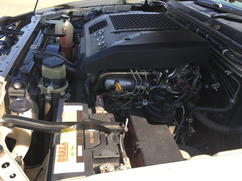 Toyota Fortuner • 2013 • 97,000 km 4