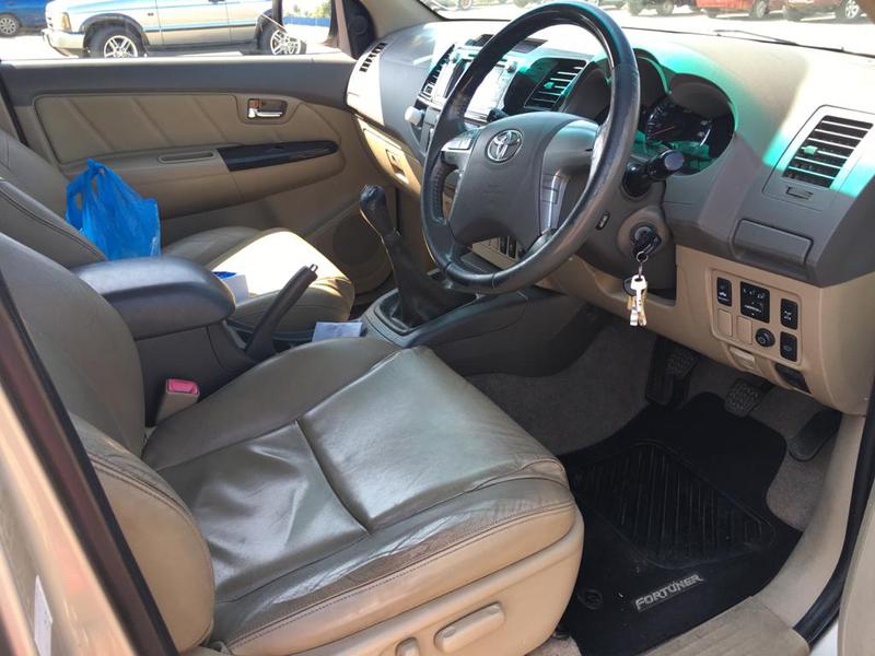 Toyota Fortuner • 2013 • 97,000 km 2