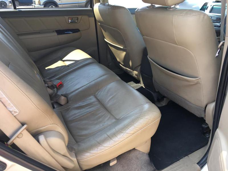 Toyota Fortuner • 2013 • 97,000 km 3