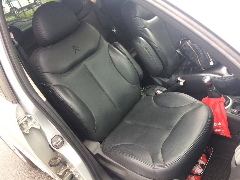 Citroën C3 • 2009 • 99,980 km 2