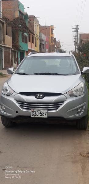 Hyundai Tucson • 2012 • 80,000 km 3