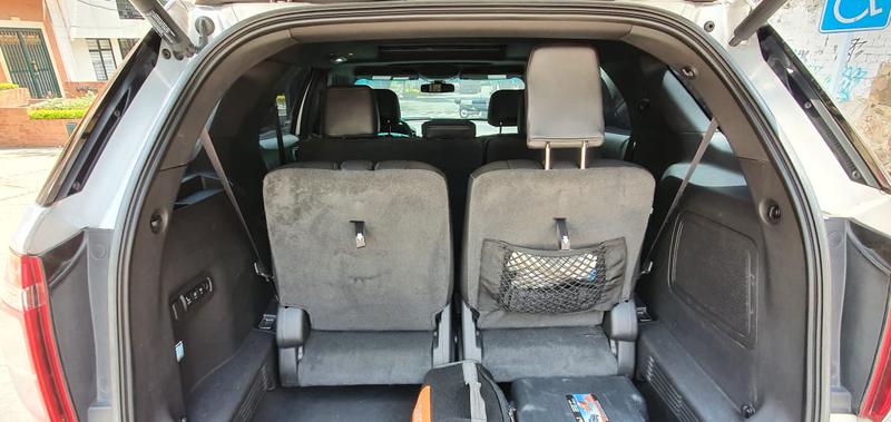 Ford Explorer • 2015 • 60,000 km 1