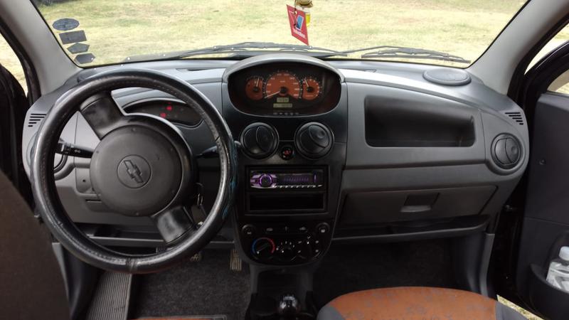 Chevrolet Spark • 2013 • 98,000 km 3