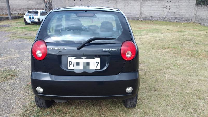 Chevrolet Spark • 2013 • 98,000 km 9