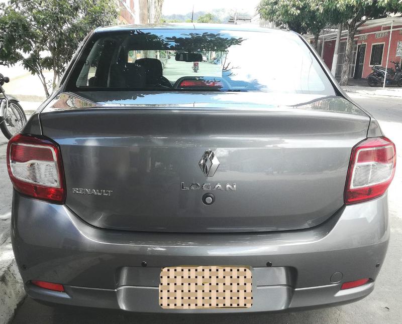 Renault Logan • 2020 • 5,290 km 4