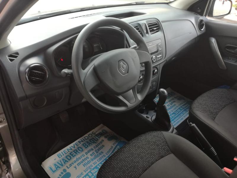 Renault Logan • 2020 • 5,290 km 5