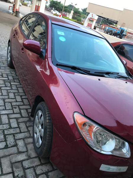 Hyundai Elantra • 2009 • 110,766 km 3