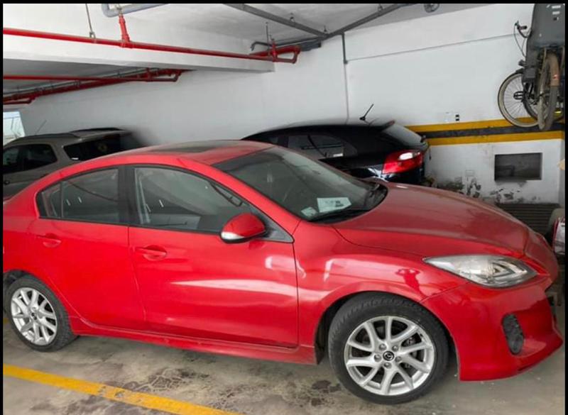 Mazda 3 • 2014 • 97,000 km 3