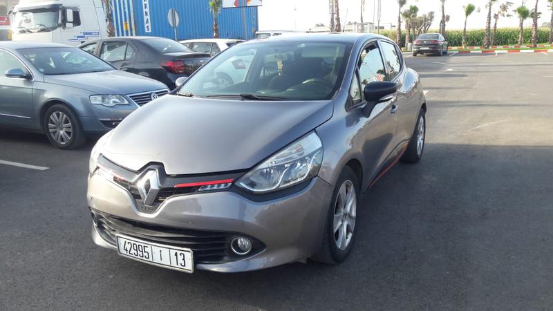 Renault Clio • 2016 • 94,000 km 3