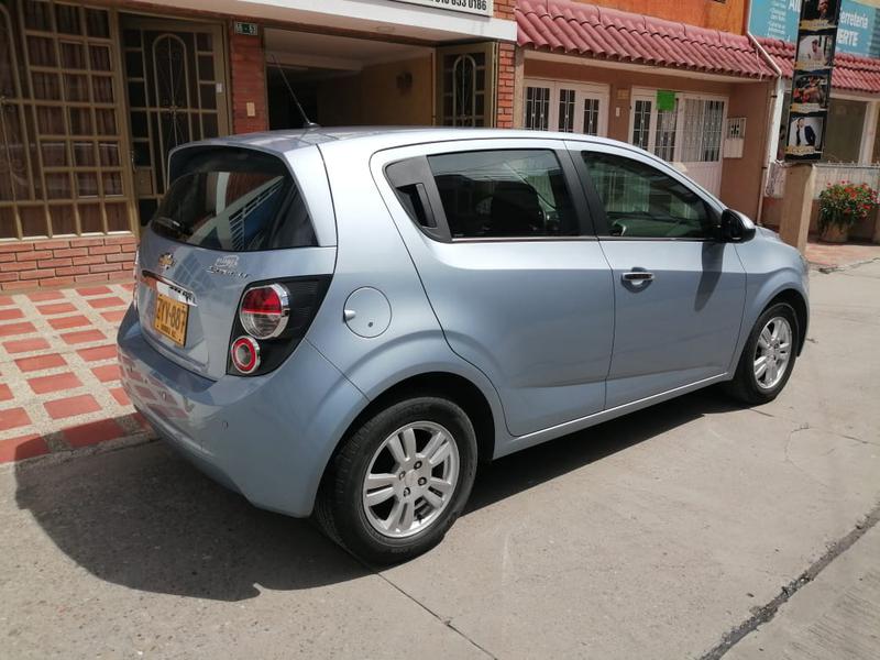 Chevrolet Sonic • 2013 • 16,800 km 4