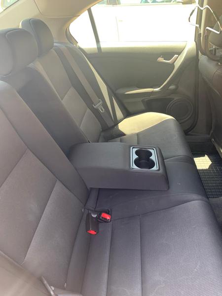 Honda Accord • 2012 • 132,000 km 3