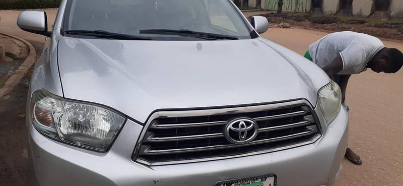 Toyota 4 Runner Limited • 2008 • 7,000 km 3