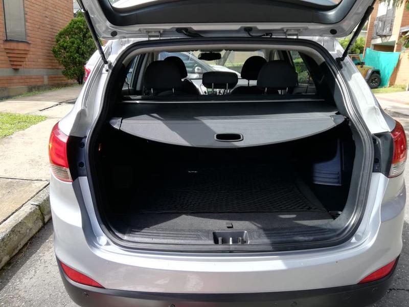 Hyundai Tucson • 2013 • 129,000 km 3