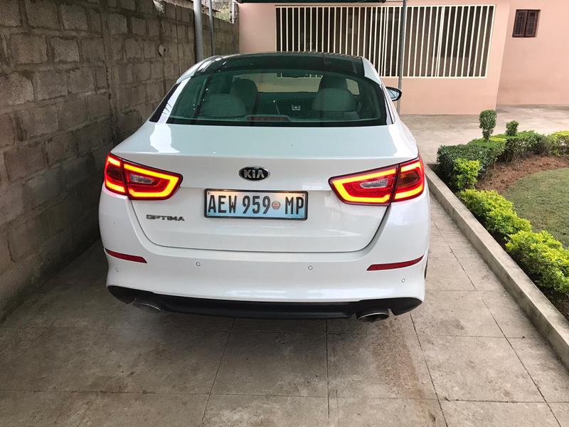 Kia Optima • 2015 • 80,000 km 4