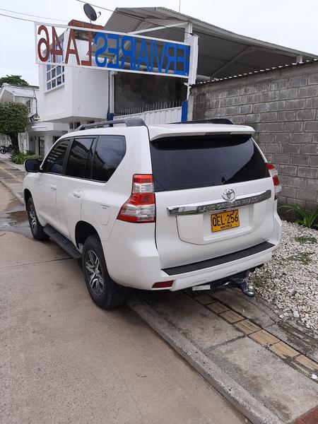 Toyota Land Cruiser • 2011 • 99,000 km 6