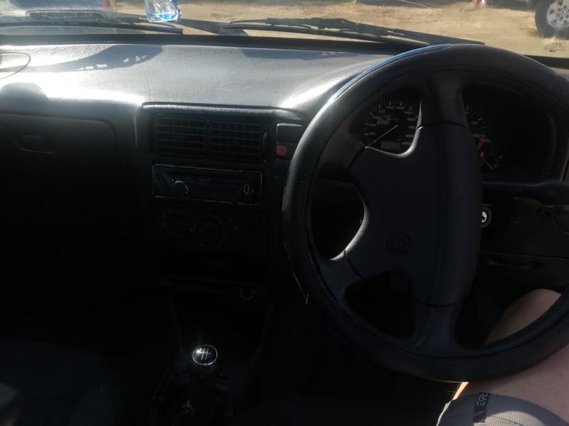 Volkswagen Polo • 1999 • 224,000 km 5