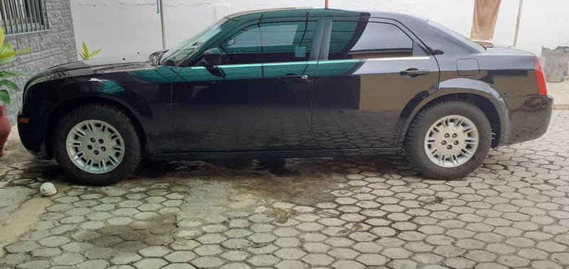 Chrysler 300 C • 2014 • 214,000 km 11