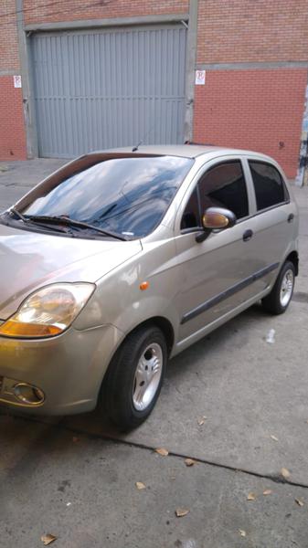 Chevrolet  • 2009 • 137,504 km 7