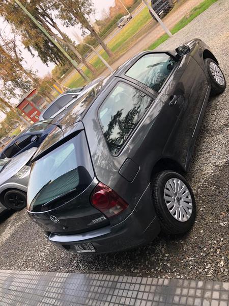 Volkswagen  • 2013 • 80,000 km 6