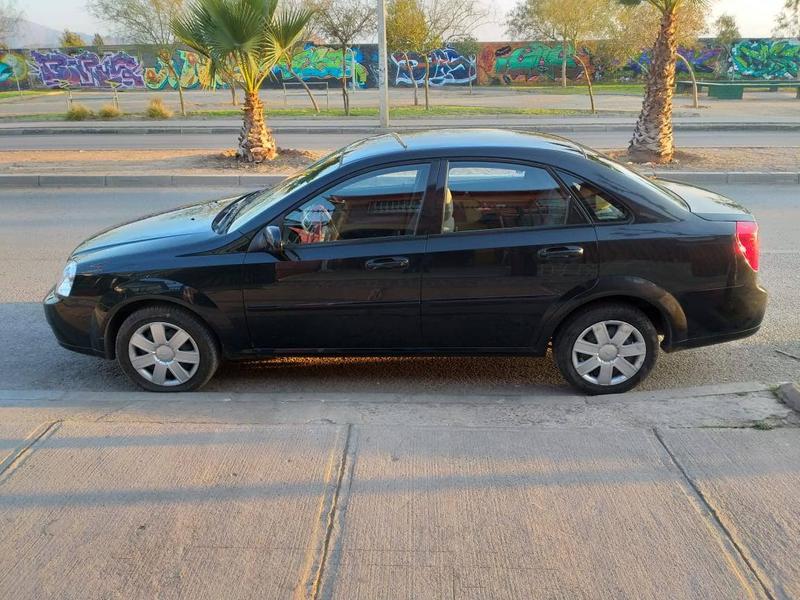 Chevrolet Optra • 2012 • 80,000 km 4