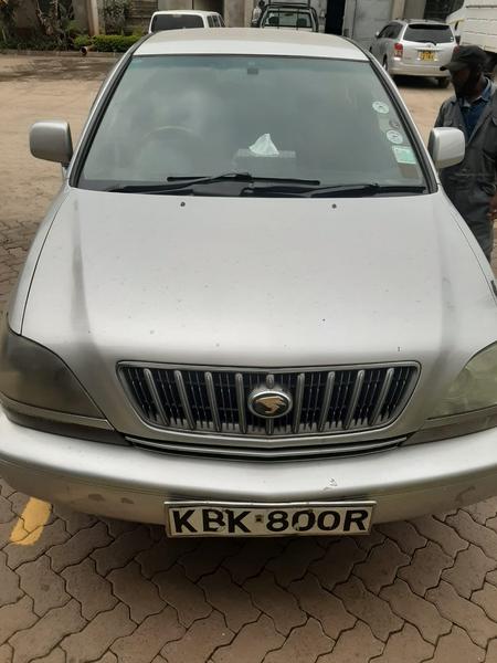 Toyota New Fortuner • 2002 • 250 km 4