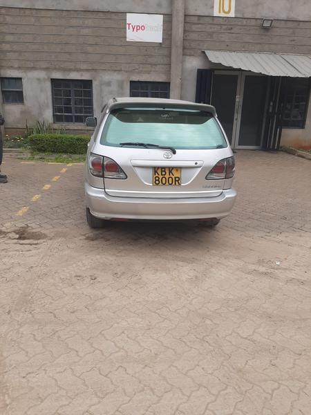 Toyota New Fortuner • 2002 • 250 km 5