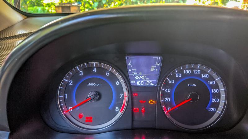 Hyundai Accent • 2012 • 160,000 km 1