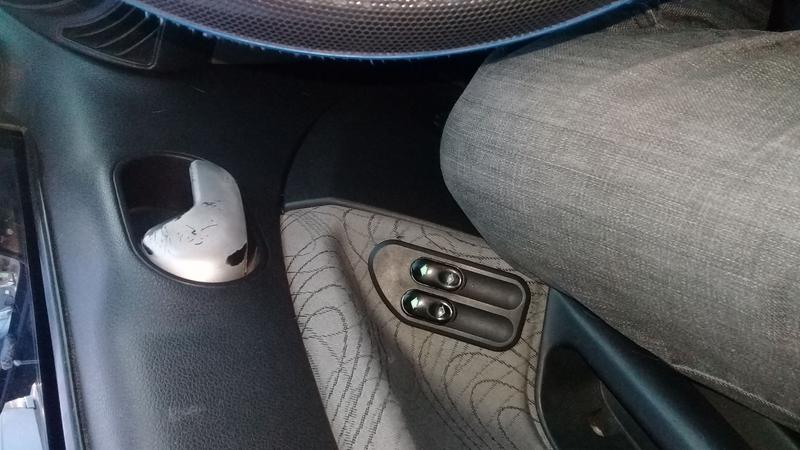 Ford Fiesta • 2009 • 290,000 km 3