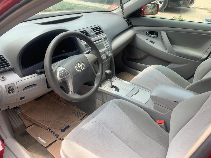 Toyota Camry • 2011 • 84,700 km 2