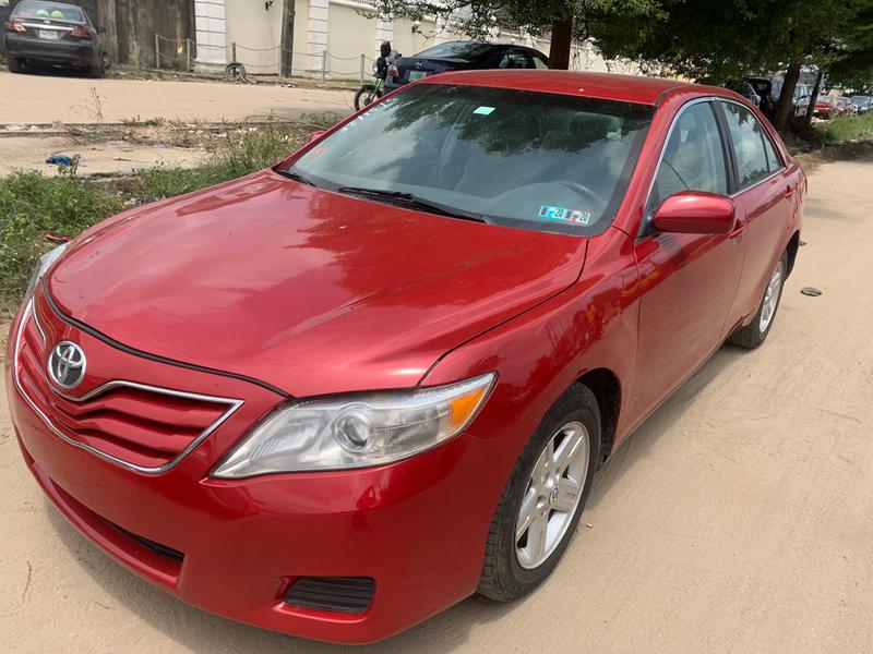 Toyota Camry • 2011 • 84,700 km 3