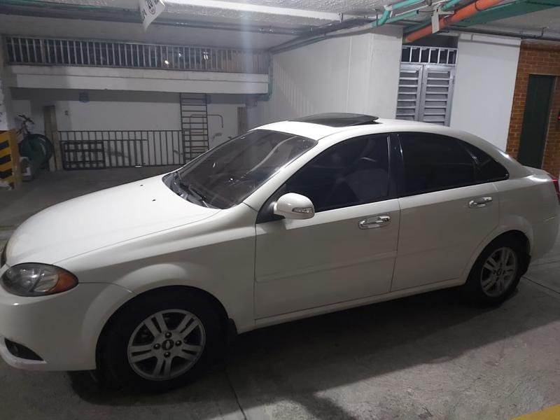 Chevrolet Optra • 2009 • 140,000 km 1